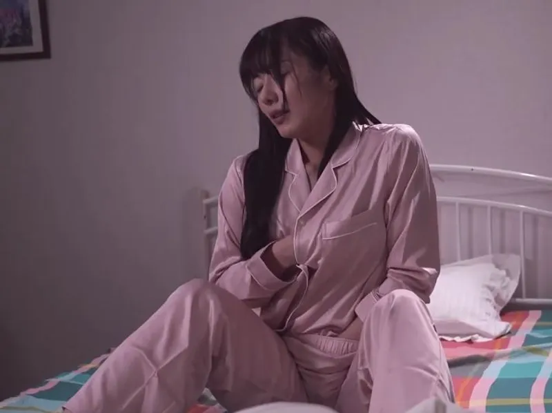 Tự sướng hàng đêm vì ông chồng bỏ bê, người vợ quyết định tìm đến ứng dụng hèn hò